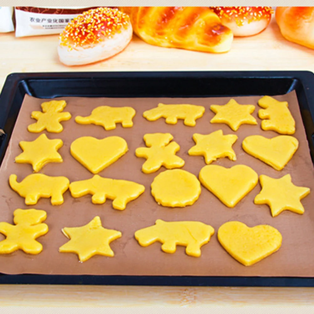 

3pcs Baking Mats BBQ Oven Grill Mat Heat Resistant Non-Stick Barbecue Grill Sheet Oven Pan Liners Baking Pad Mat (Golden)