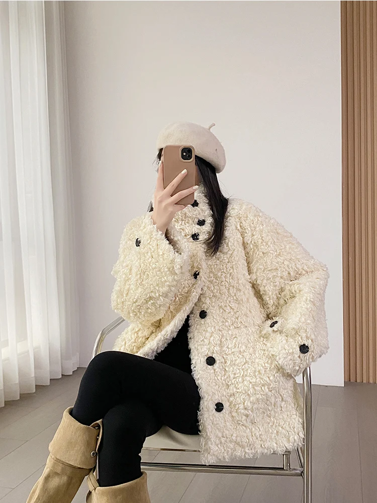 YAHI クリーミーホワイトラムファージャケット レディース 冬用 厚手 ミディアム丈 一体型レザーファーアウター シンプルスタイル 長袖