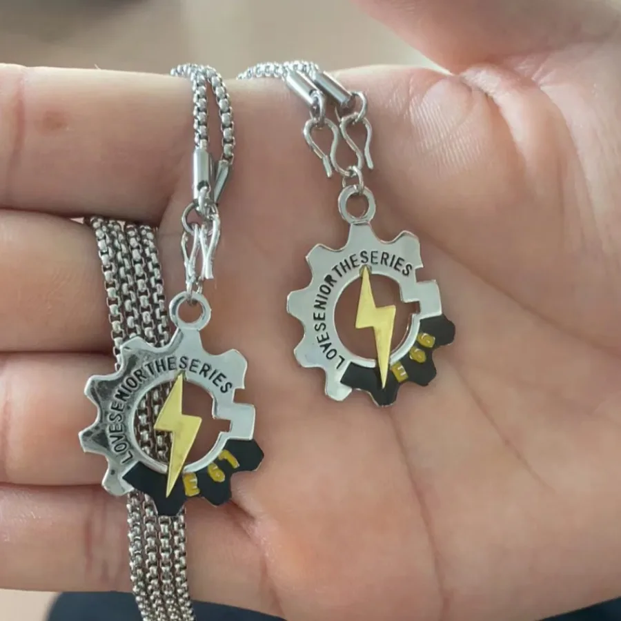 Can a Thai Drama Senior Love Me? Gear Necklace Luxury Simple Couple Sweater Chain Neck Chain