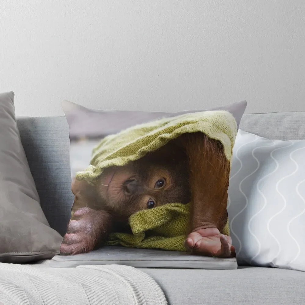 Orangutan at Melbourne Zoo Throw Pillow New year Room decorating items pillow