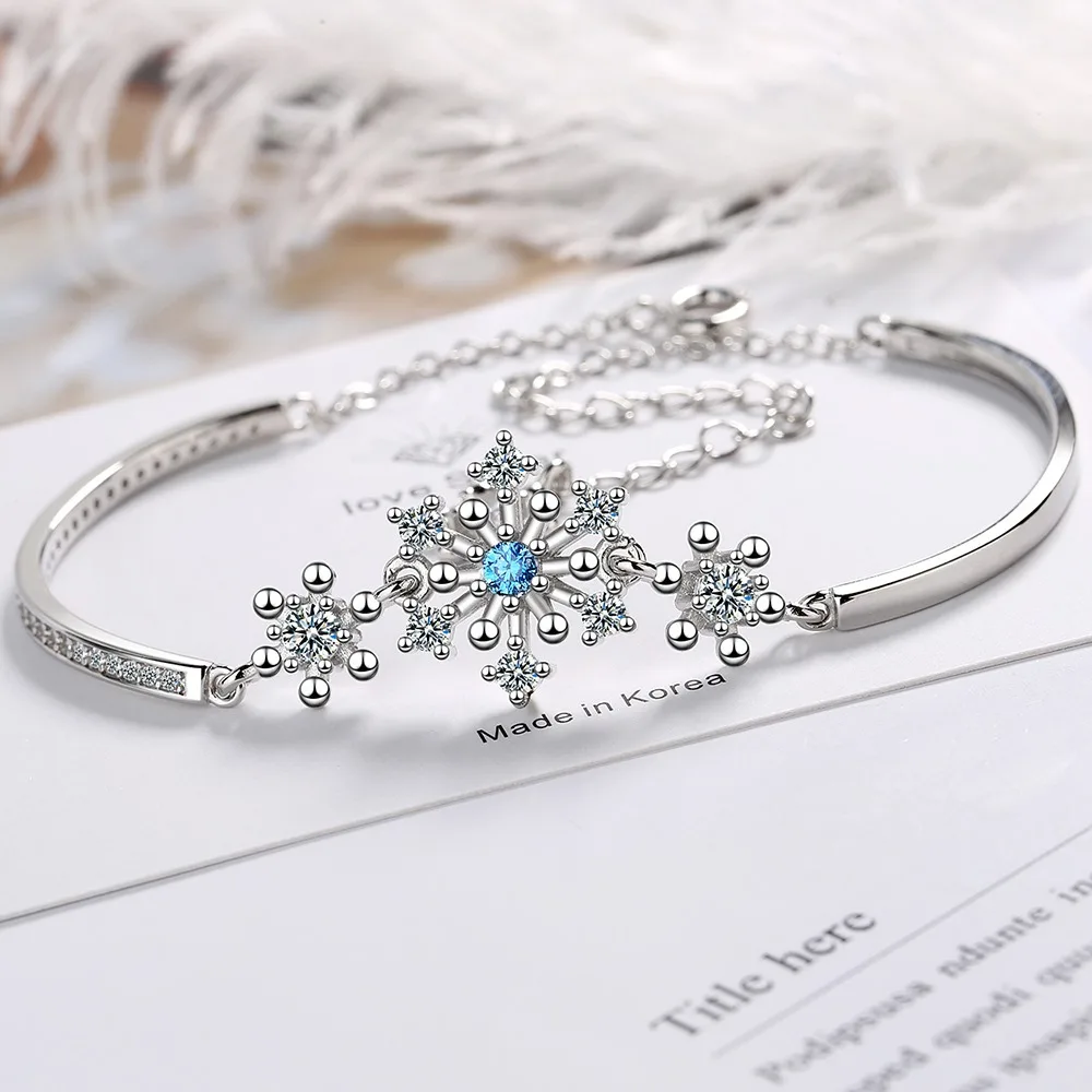 

Silver Color New Snowflake Bracelet Fashion Female Models Cute Vintage Wild Super Flash Jewelry Blue Crystal Wedding Gift