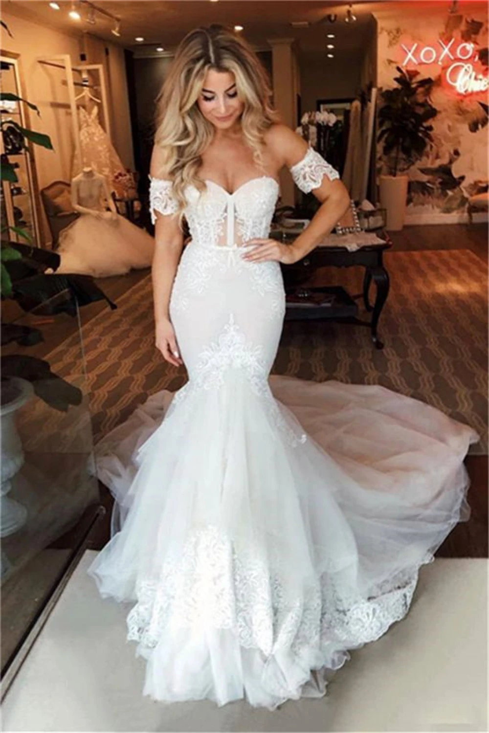 

Luxurious Lace Mermaid Wedding Dress With Detachable Sweetheart Sleeves White Long Bodice Bridal Gowns Customized