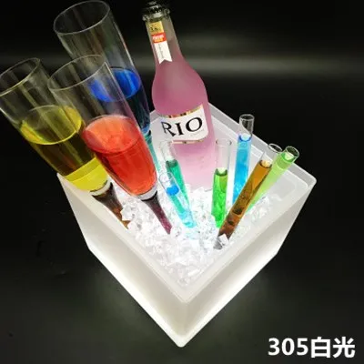 LED Plastic Ice Bucket with Battery Glowing Bar Champagne Cooler Creative KTV Beer Tub Nightclub Wine Chiller Container