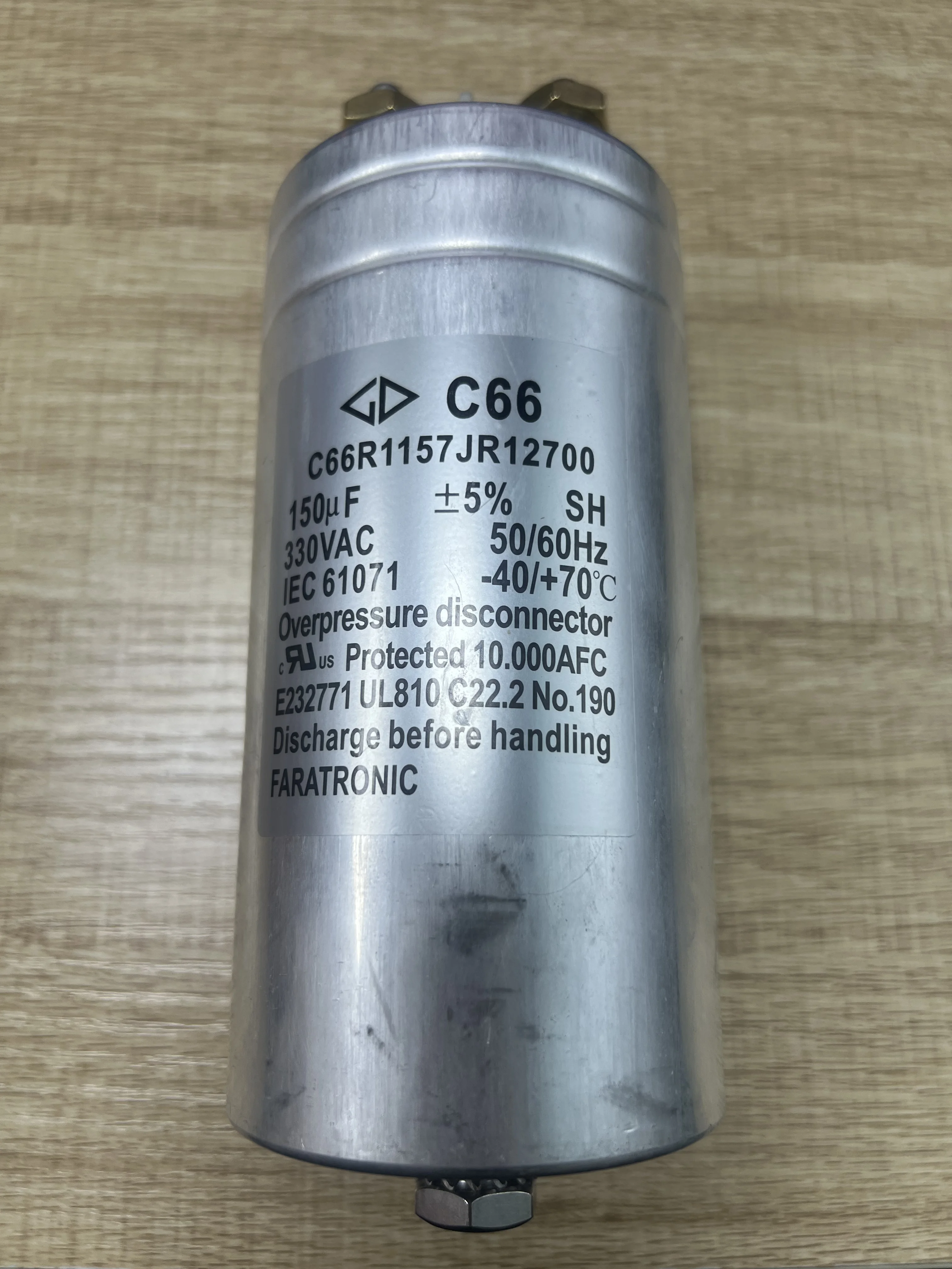 The new C66r1157jr12700 FARATRONIC 150UF 330V AC filter capacitor can replace the EPCOS B32362A3157J030