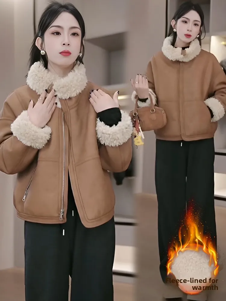 

Премиальная женская куртка с воротником из искусственного меха, утепленная, с воротником-стойкой, комбинированным дизайном, длинными рукавами, на молнии, без капюшона