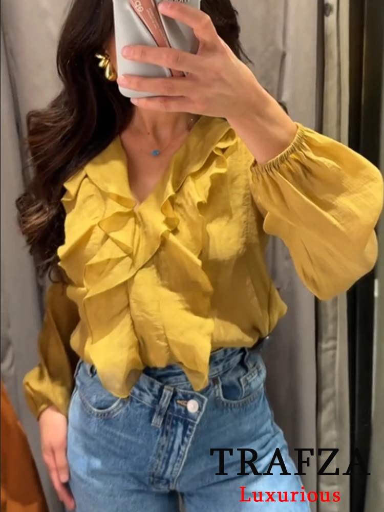 

TRAFZA Vintage Casual Chic Women Blouse Solid V-Neck Tierred Button Loose Shirts New Fashion 2025 Spring Summer Holiday Blouses