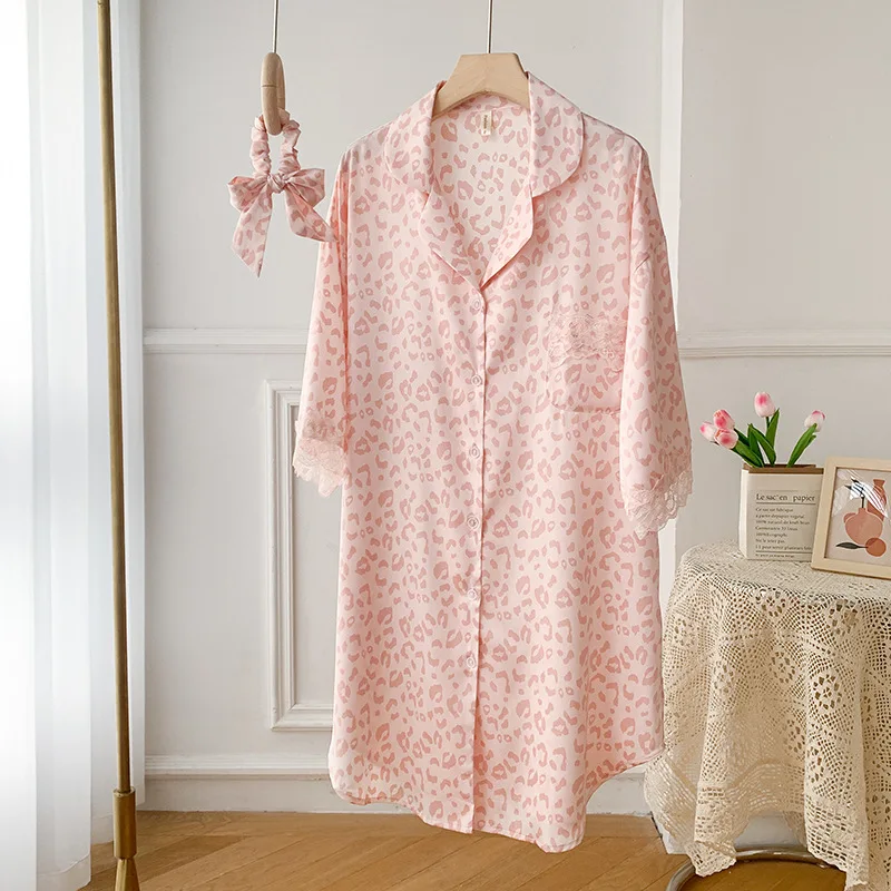 

Pajamas Women's Summer Ice Silk Sexy Pink Leopard Print Shirt 2026 New High-end Women's Pajamas