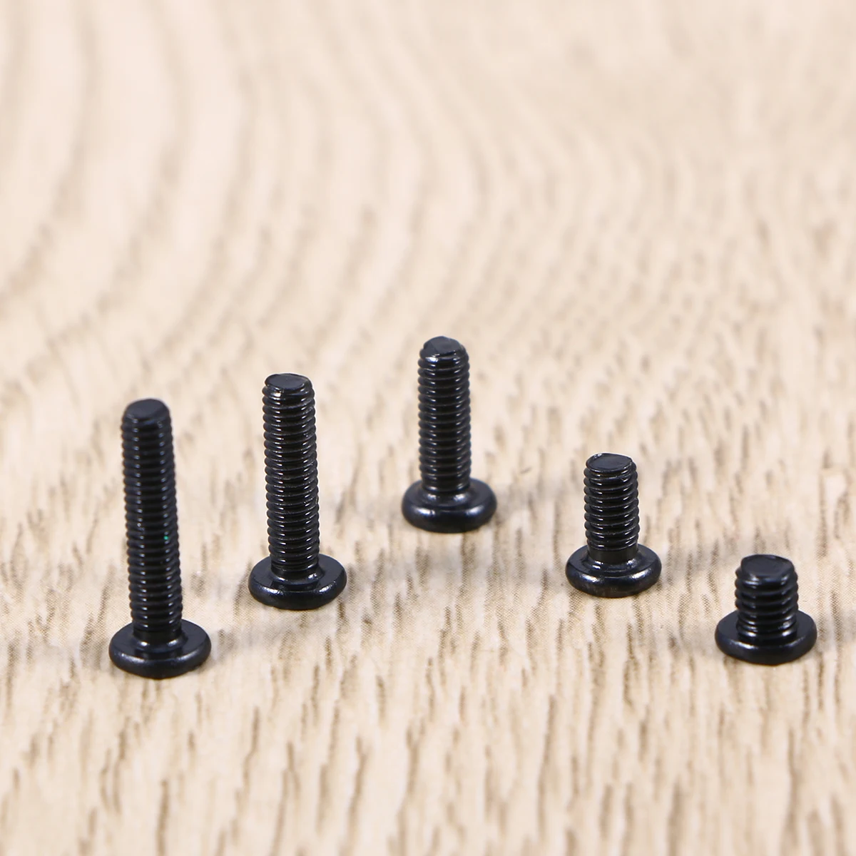 

300pcs Screw Assortment Set for Computer Repair Universal Laptop PC Accessories Durable Steel 15 Sizes Hardware