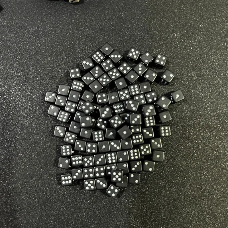 100Pcs 5mm 5*5*5mm Mini D6 Acrylic Gaming Right Angle Point Dice Standard Six Sided Cube For Board Game accessories