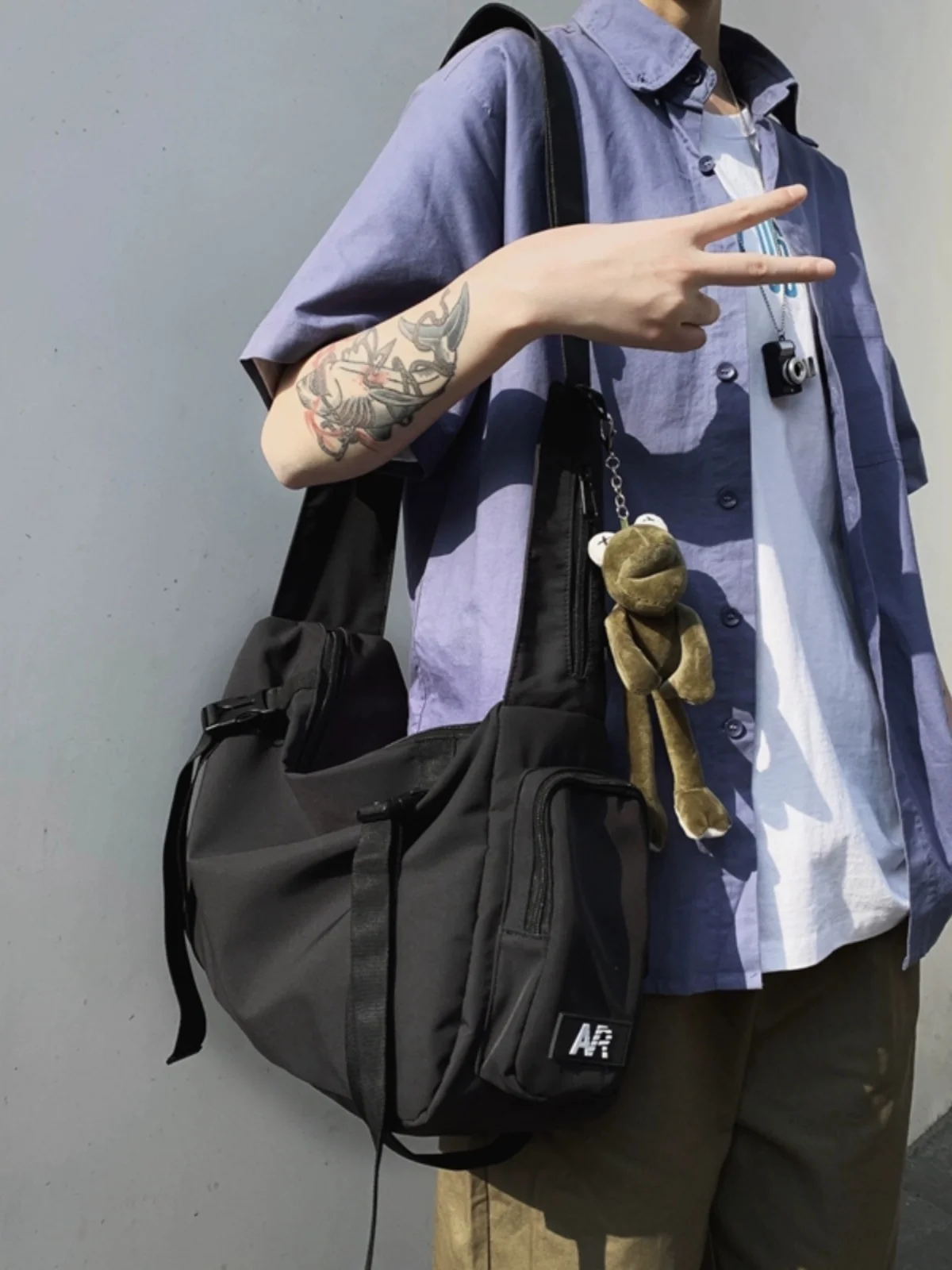 

Street Sle High Capaci Men's Fitn Bapa Casual Crossbody oulder Bag Large Capaci Spor ex Canvas Bag