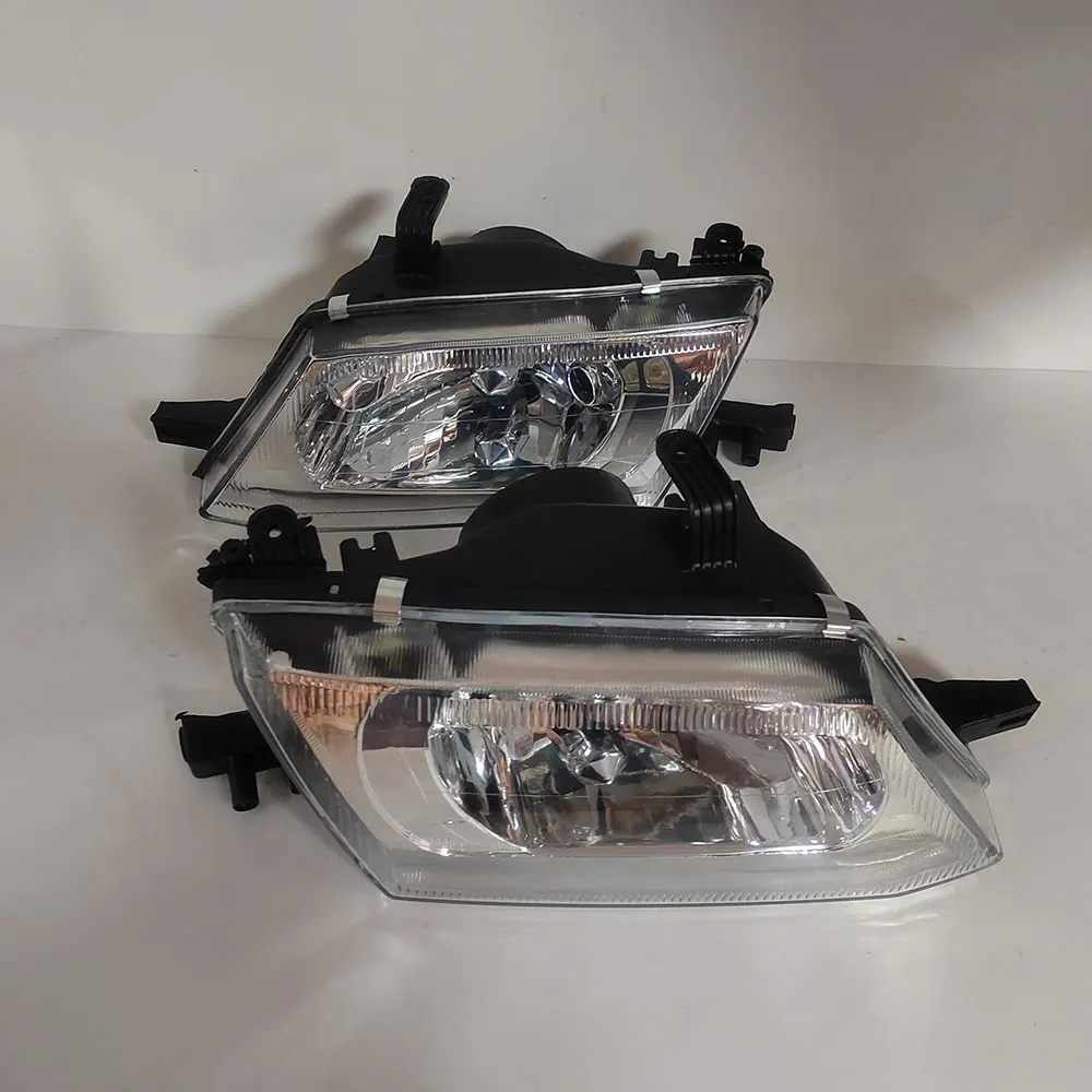 Car Headlight For Nissan Wingioad AD Wagon Y11   1999-2005 Headlamp 26025WE411 26010WD026