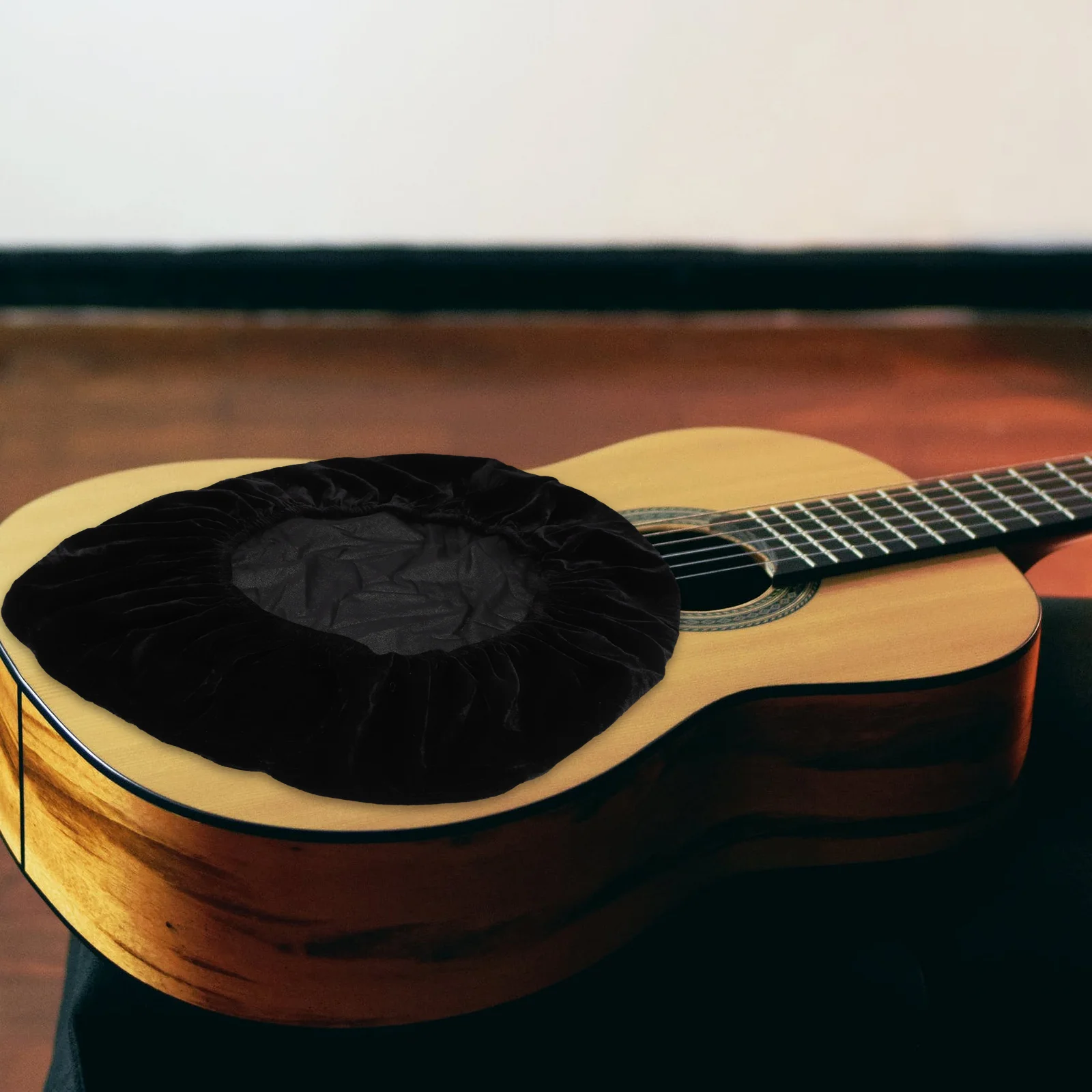 

Guitar Protective Cover Decorative Protector Sound Hole Bag Lint for Black Durable
