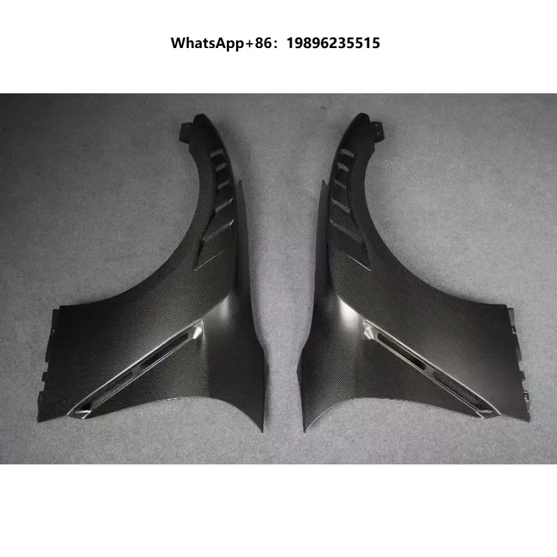 High Quality GTR35 Car Fender Dry Carbon Fiber Side Fenders For GTR35 for  Carbon Car Mudguard