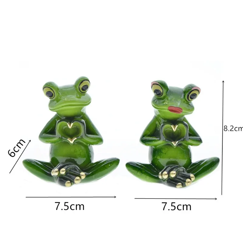 2 PCS Set Creative Couple Heart Frog Resin Ornament Home Desk Decor Valentine Birthday Gift Living Room Desk Hallway Decoration