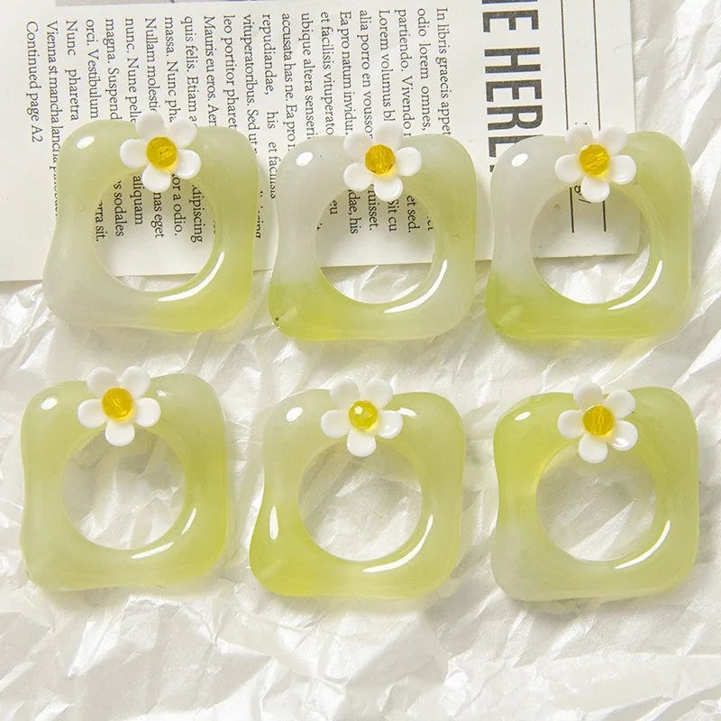 

DIY Jewelry Findings Fresh New Flower Decorated Resin Geometry Hollow Out Earring Pendant Ornament Accessories 30*30mm 10pcs