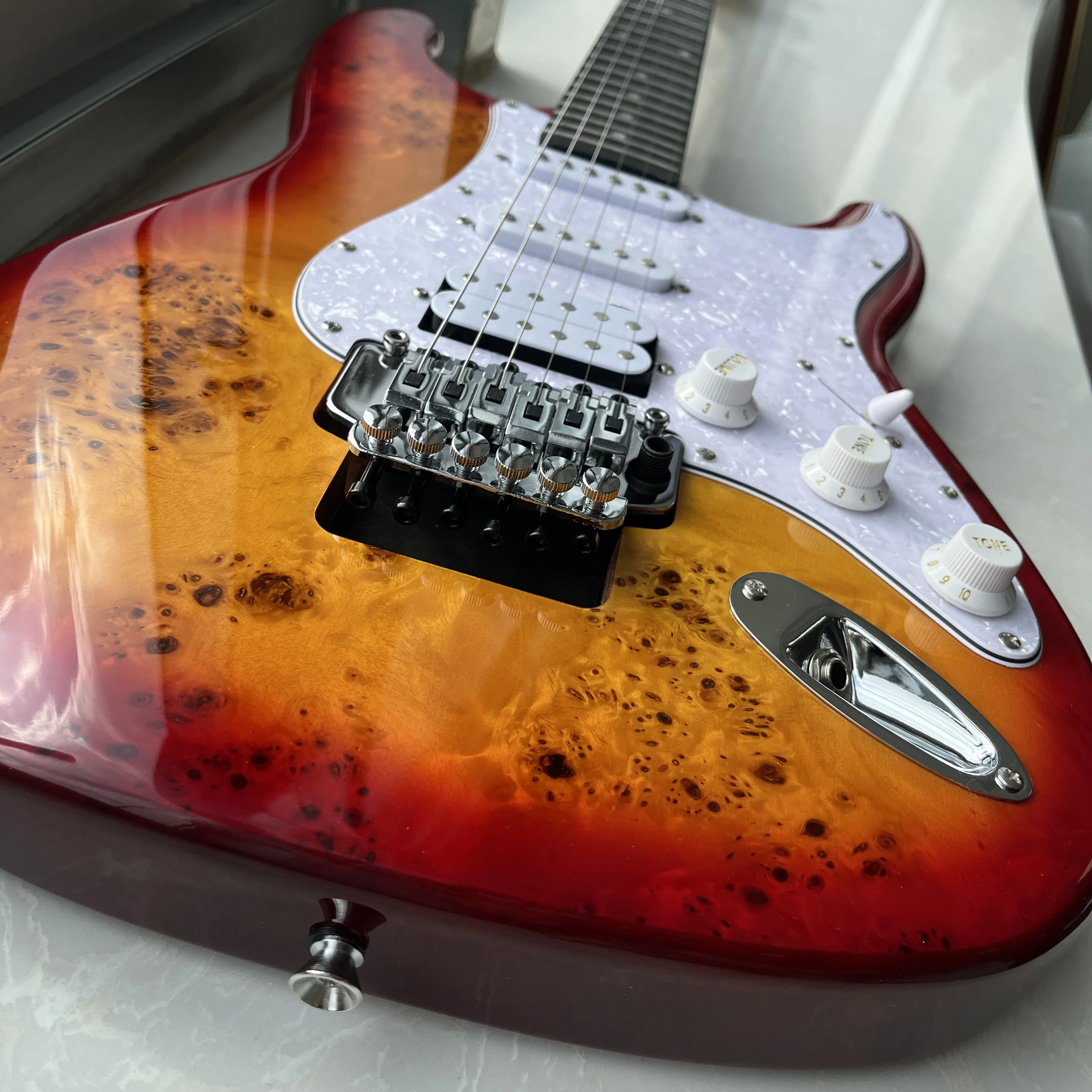 2026 NEW Electric Guitar Sunburst Guitar Floyd Rose Tremolo 6 Strings Guitar-Themed Gift Christmas Gifts American Warehouse Free Shipping