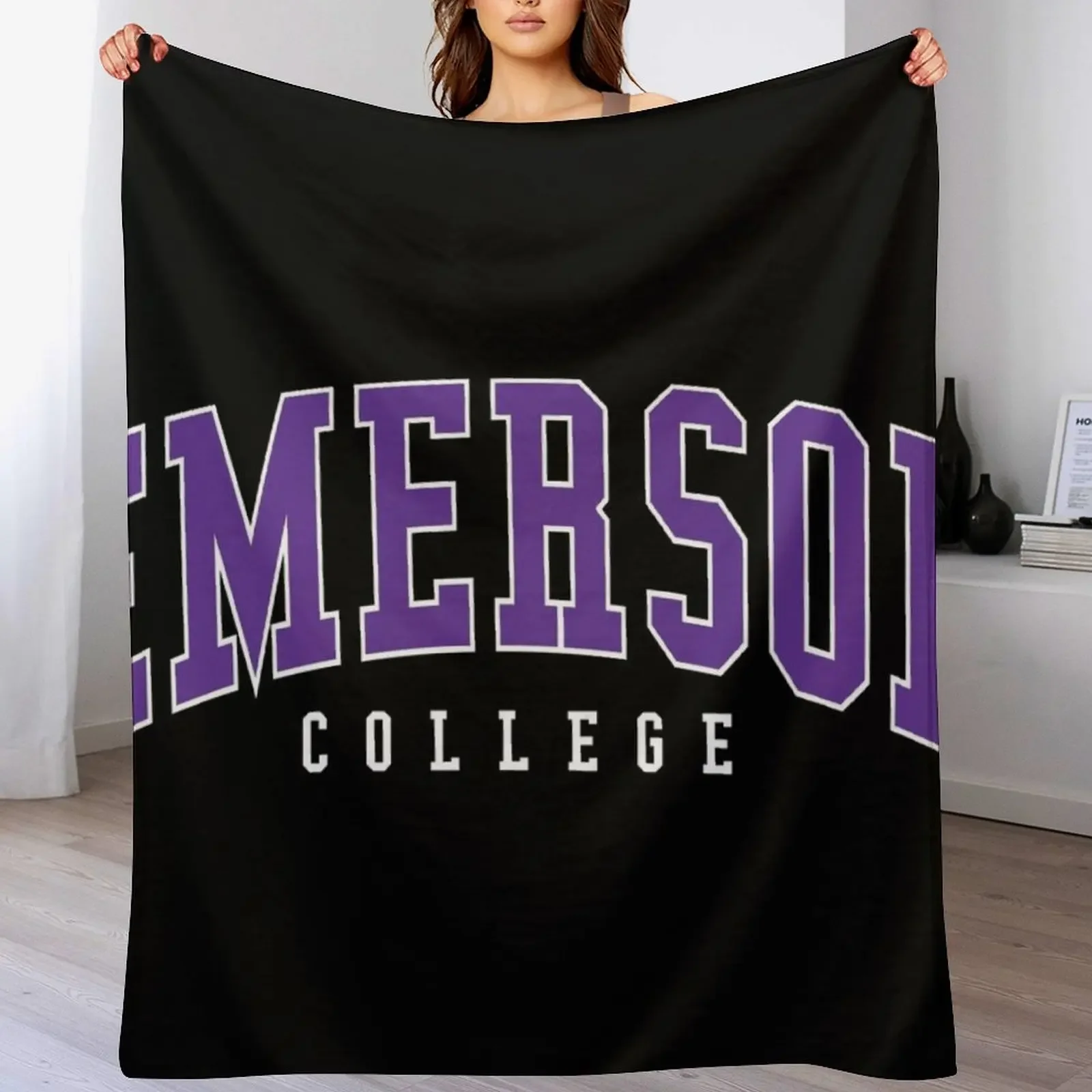 emerson - college font curved Throw Blanket anime Weighted Blankets