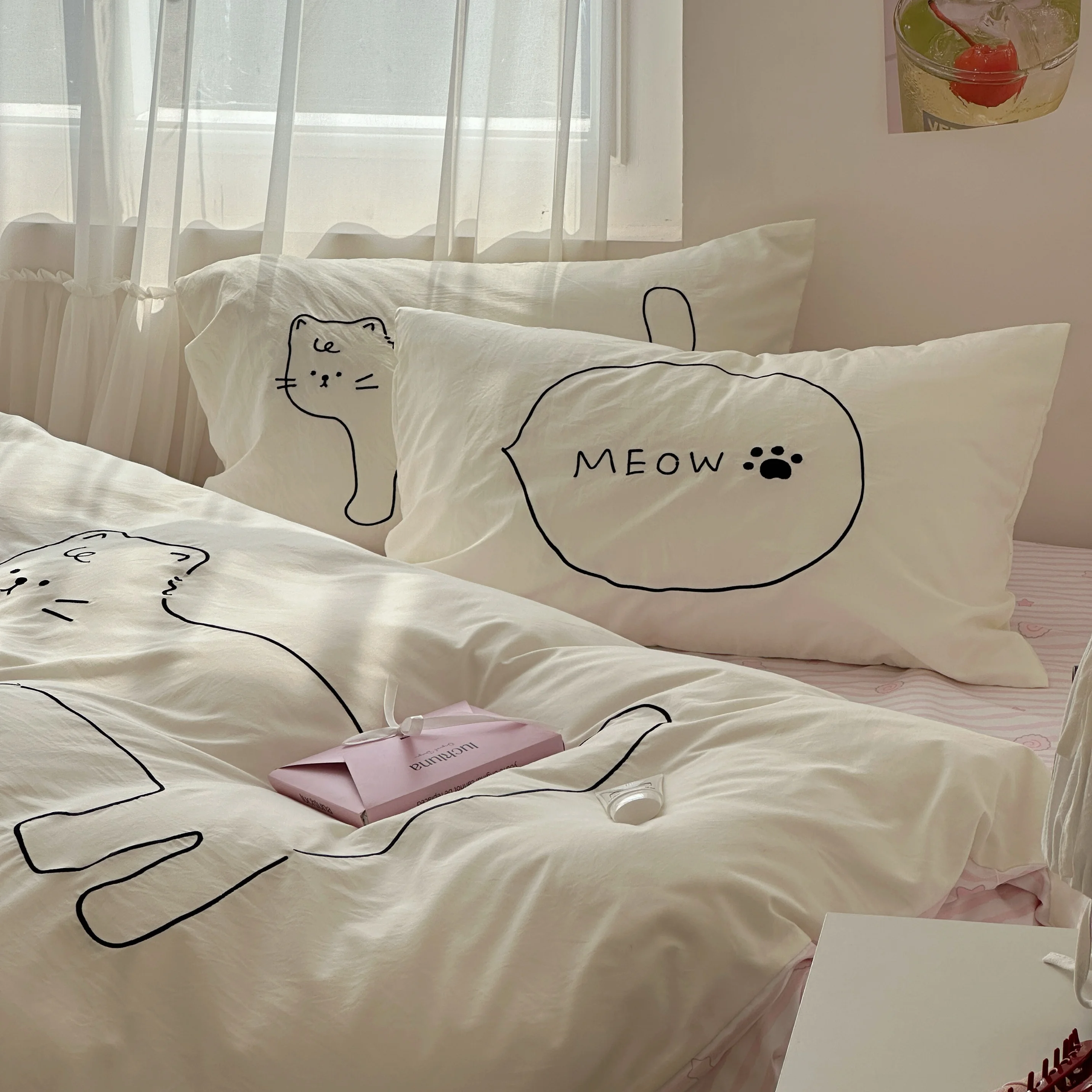 

Комплект постельного белья Huaface из стираного хлопка с вышивкой, мягкий, милый, из четырех предметов, для студенческого общежития: пододеяльник, простыня, наволочки.