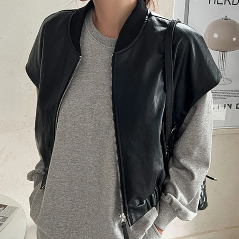 KUSAHIKI Vintage Zipper O-neck Leather Waistcoat Causal Korean Sleeveless Vest Korean Chic Autumn 2023 Elegant PU Jacket Vests