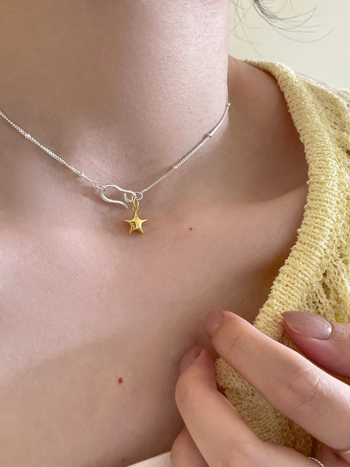 PANJBJ 925 Sterling Silber Goldene Stern Halskette für Frauen Schlange Knochen Kette Persönlichkeit Perle Anhänger Schmuck Geschenk Dropshipping – Detail 3