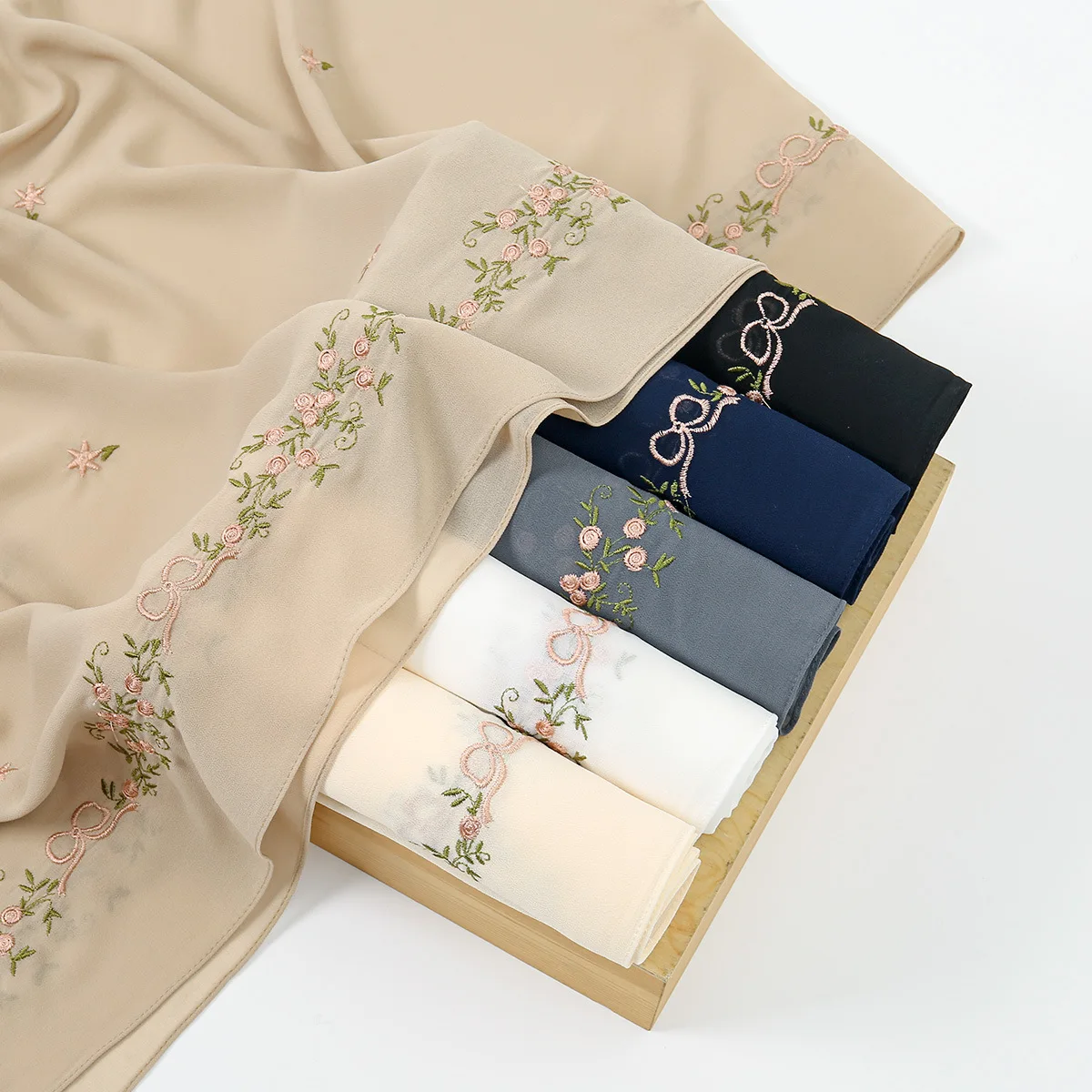 nouvelle-Echarpe-longue-brode-unie-tendance-pour-femme-foulard-polyvalent-style-urbain-chale-ethnique-mode-transfrontalier