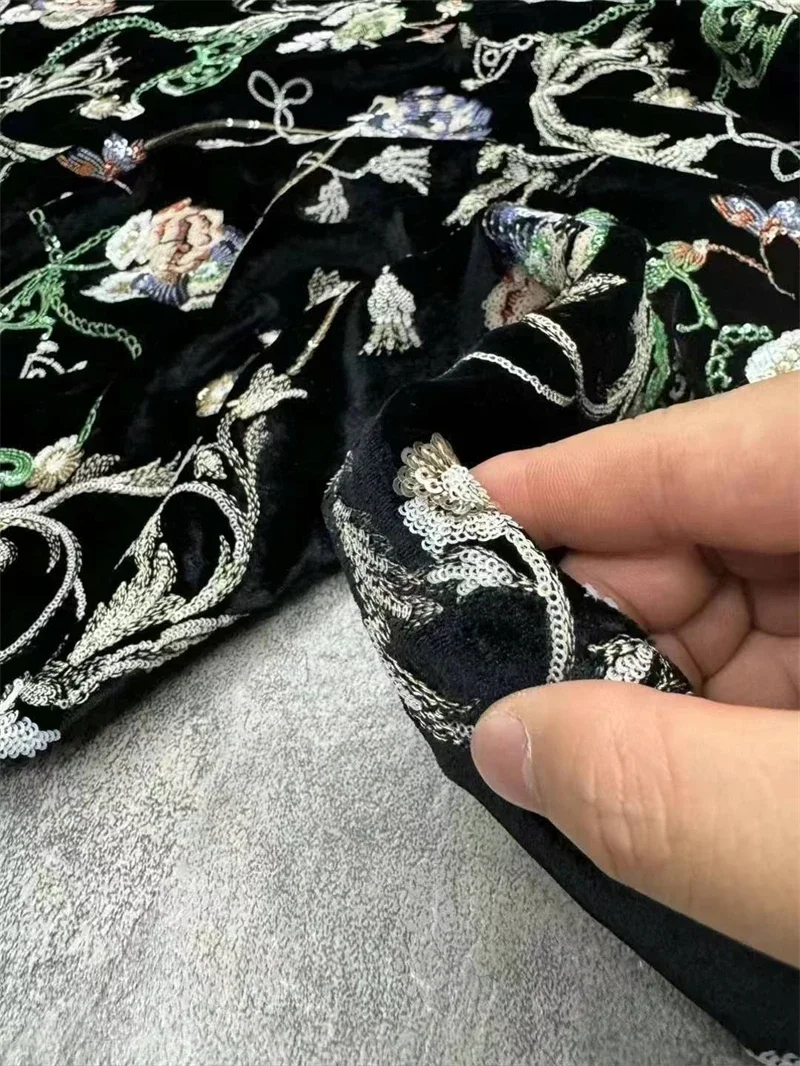 135cm Width Heavy Industry Sequin Bead Embroidery Velvet Fabric Luxury Handmade Designer Fashion Jacquard Mulberry Silk Fabric