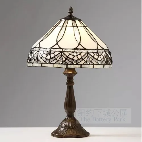 

Lower Town Park, New York, imported Tiffany mosaic jewelry, inlaid art, glass decorative table lamp