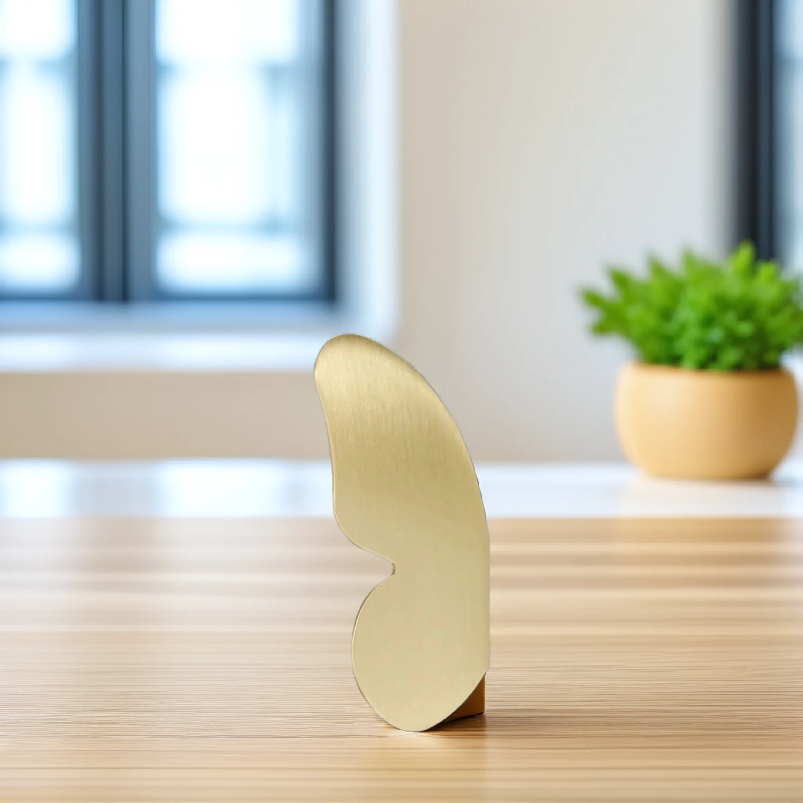 

Butterfly Cabinet Door Handle Knobs for Dresser Drawers Cupboards Pulls Furniture Elegant Minimalist Design Suitable Wardrobe