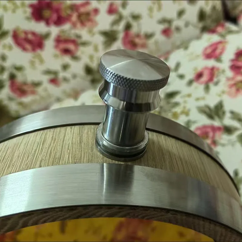 Household Brandy Storage Container, Wine Bottle 800ml Visible Oak Whiskey Barrel, Moderately Carbonized French Oak Wine Barrel,