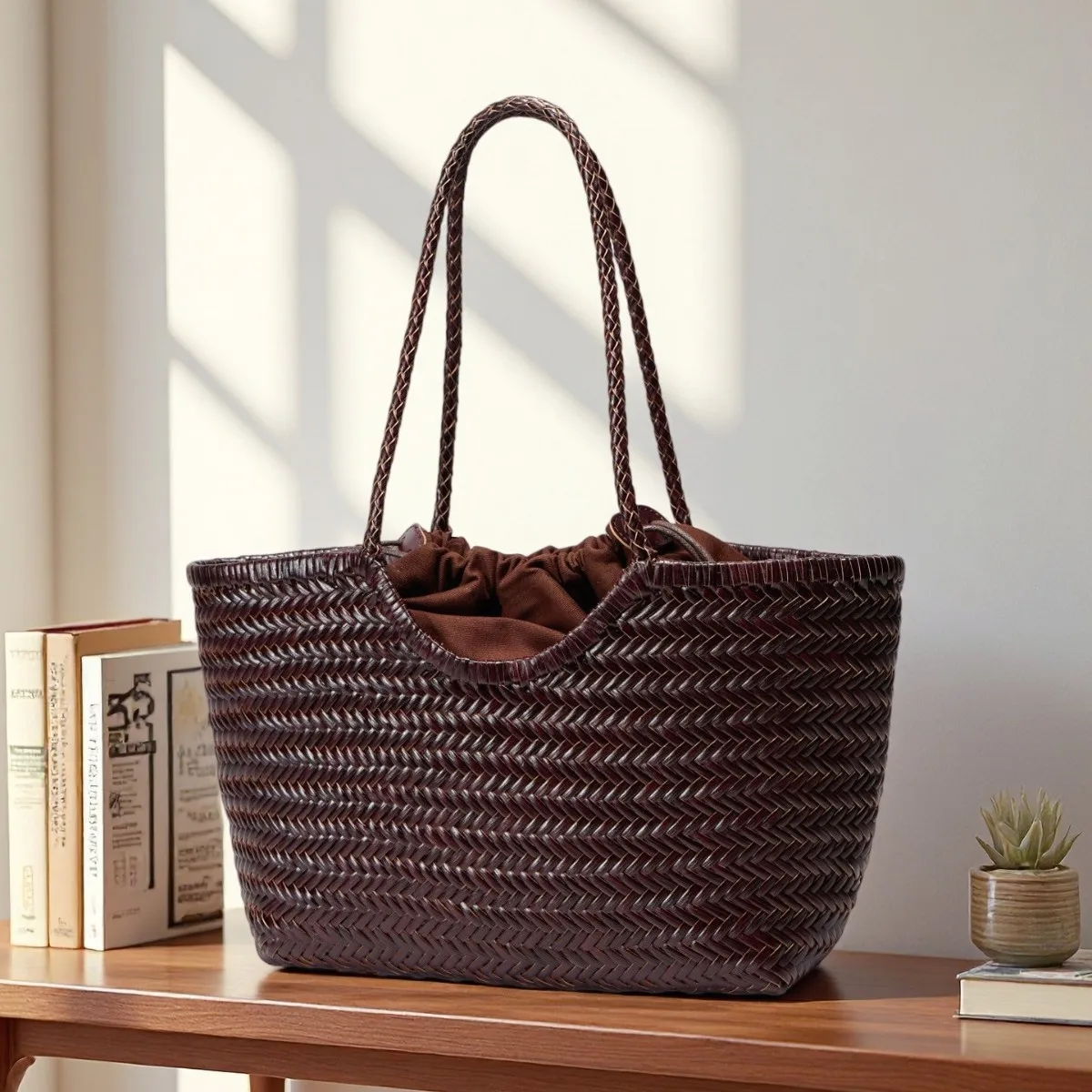 2026  genuine leather woven women's bag  Vintage woven handbag vegetable basket hot selling armpit bag