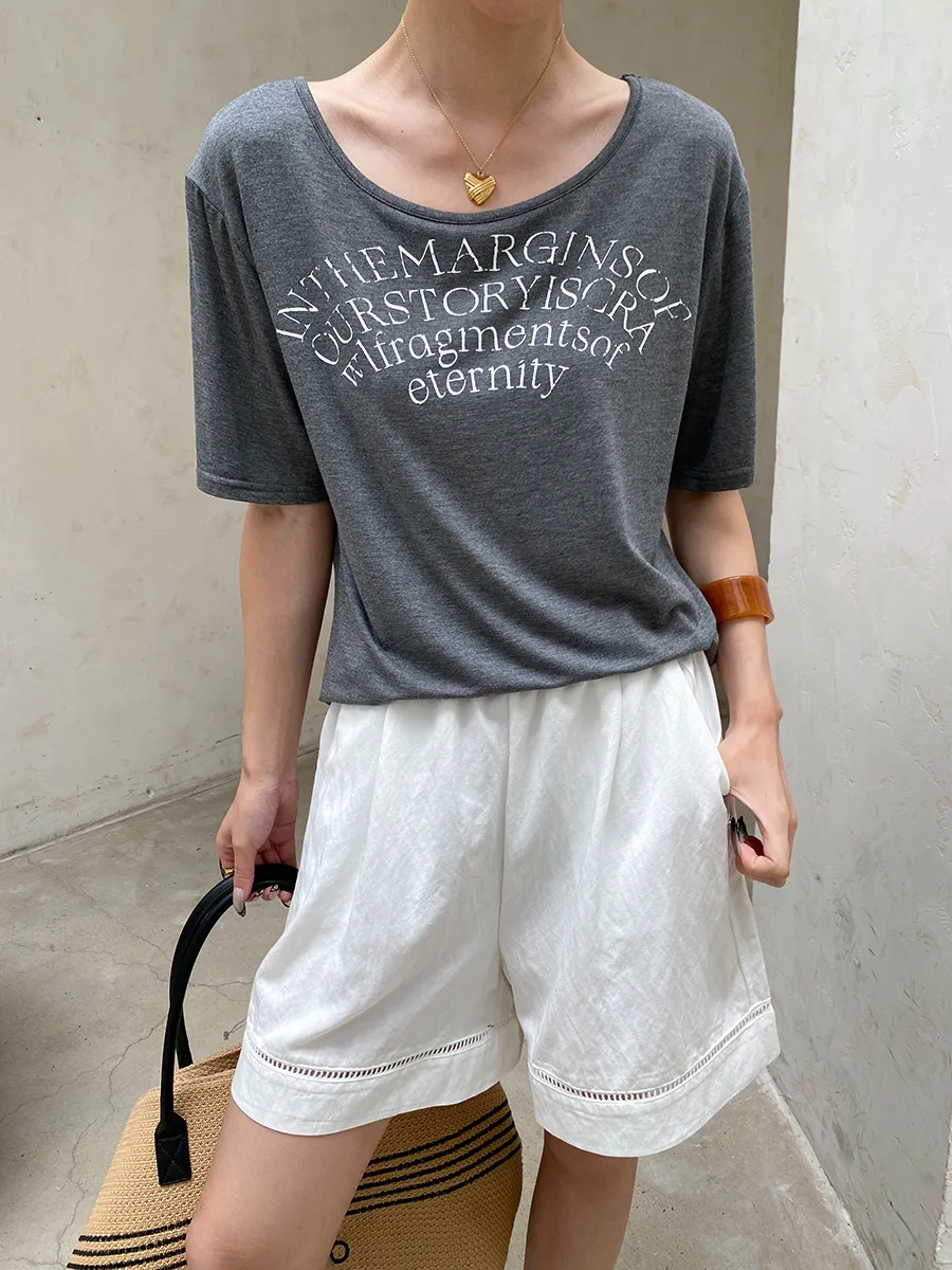 Sommerliches Damen-T-Shirt mit lässigem und modischem Design, Nischen-Design mit Buchstaben-Print, Rundhalsausschnitt und kurzen Ärmeln – Detail 13