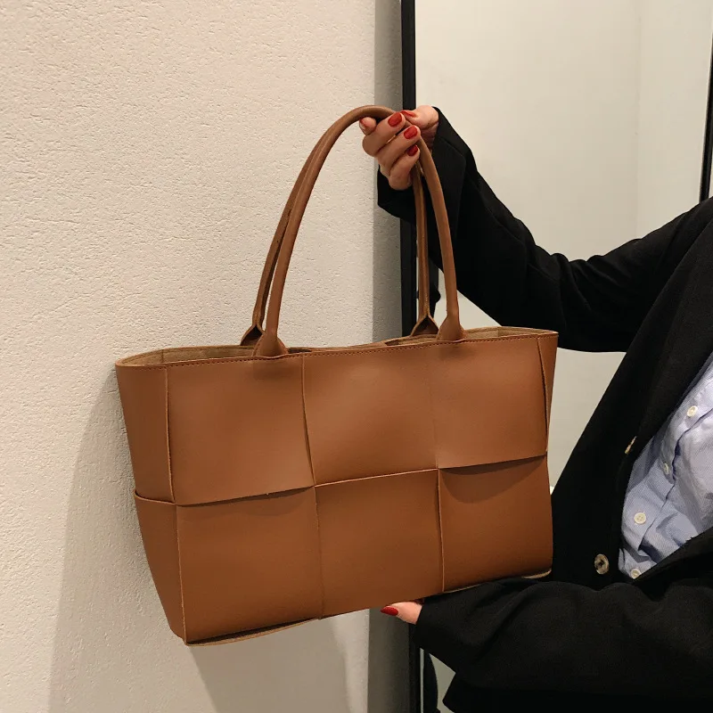 Sacs fourre-tout en cuir de grande capacité pour femmes, sac messager à main tissé classique, initié à la bergame, nouvelle mode de luxe