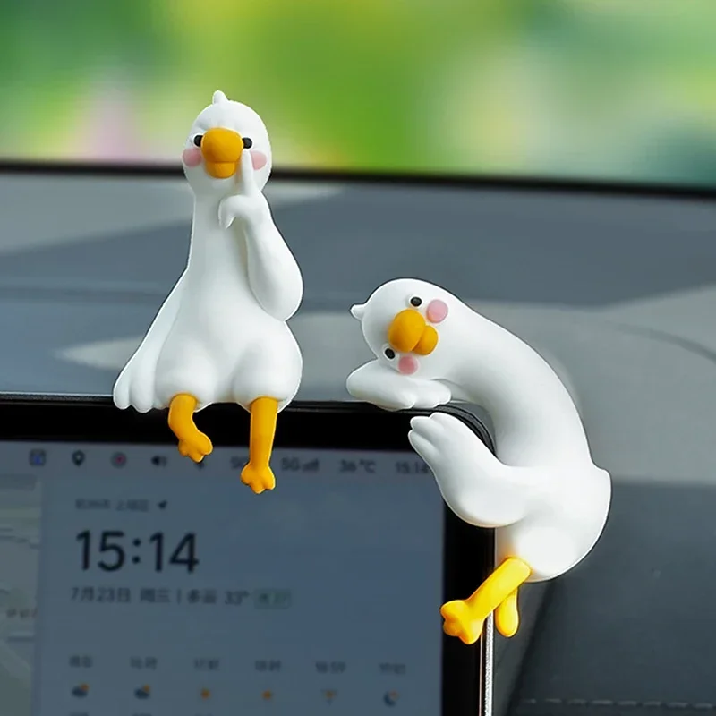 Resin Cartoon Animal Decor For Desk Car Dashboard TV Monitor Gift Idea Cute 3D Duck Figurine Mini Resin Duck Ornament Playful