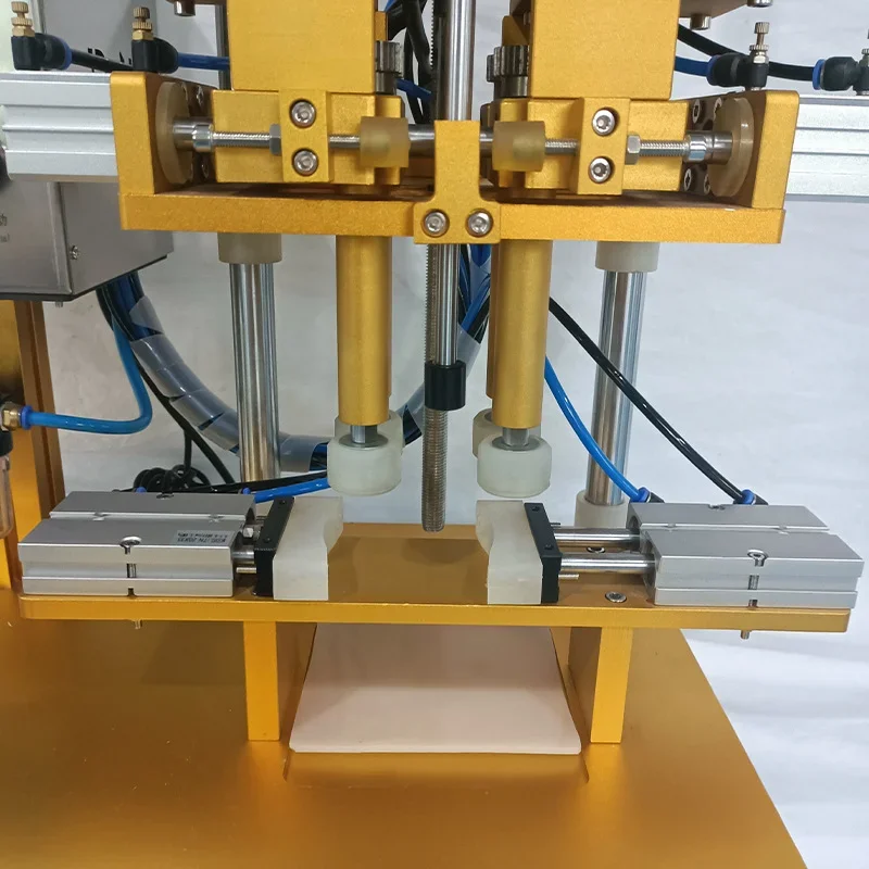 brand new Semi-automatic Electric Desktop Bottle Cap Tightener Sealing Machine 4 Wheels Duckbill Auto Bottle Capper