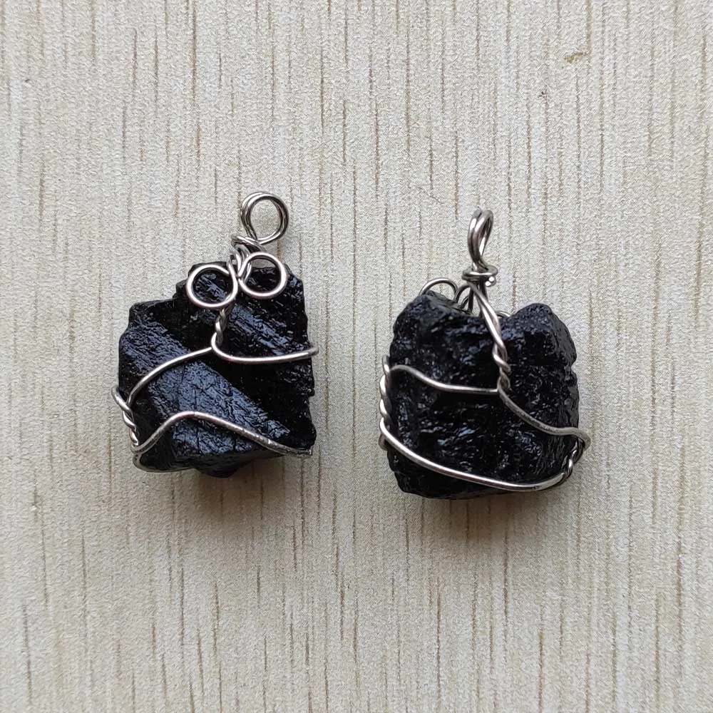 자연 검은 전기석 에너지 스톤 와이어 Wrappe 불규칙한 모양의 펜던트 쥬얼리 액세서리 만들기 도매 12 개/몫