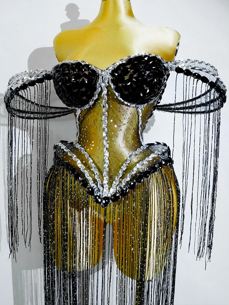 فستان نسائي طويل شفاف بقماش شفاف لامع أسود ترتر مثير بدون حمالات برباط عرض زي لحفلات أعياد الميلاد كرنفال