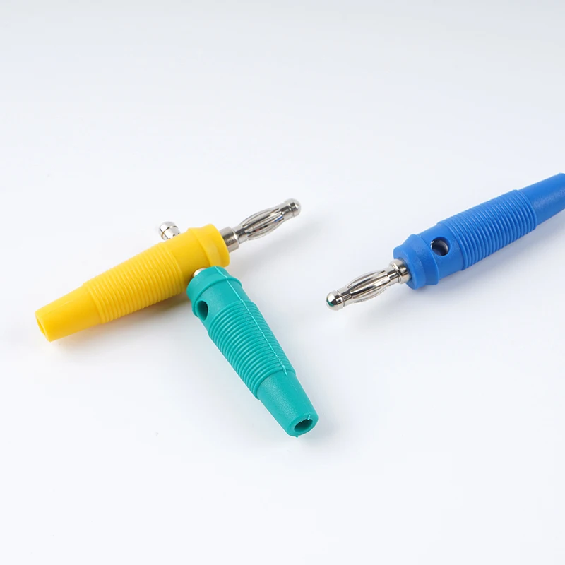 موصلات مكبر الصوت بقابس الموز 4 مم لعمود ربط مكبر الصوت وأطراف الكابلات