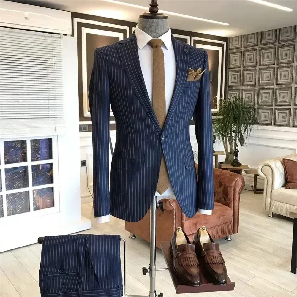 

Chic Men Suits Notched Lapel One Button Slim Fit Fashion Pinstripe Two Piece Business Casual Navy Blue Suit Groom Wedding Tuxedo