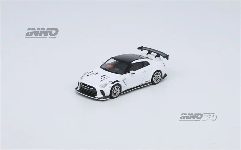 INNO 1:64 GT-R (R35) TOP SECRET Tokyo Auto Salon2021 Diecast Model Car