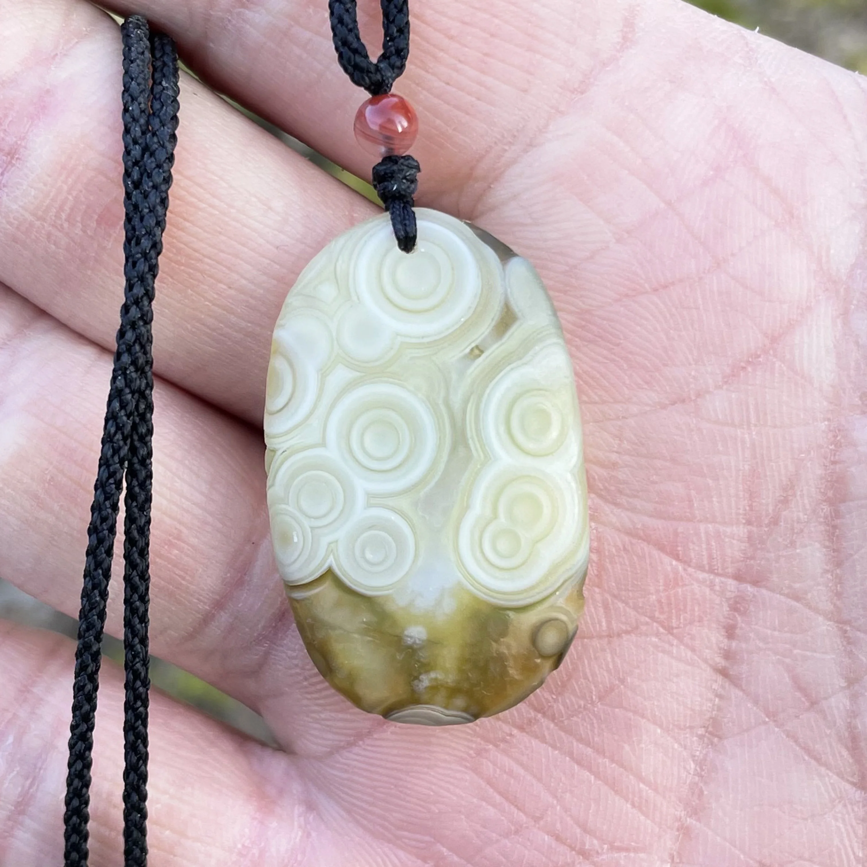 Natural Sardonyx Agate Pendant Alxa Gobi Rock Unpolished Energy Crystal Quartz Necklace Reiki Healing Stone DIY Home Decor