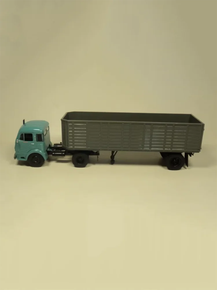 Diecast 1:43 scala Ixo 1:43 Ford SAF Cargo Truck lega Vehine modello finito collezione di simulazione decorazione regalo giocattoli Display