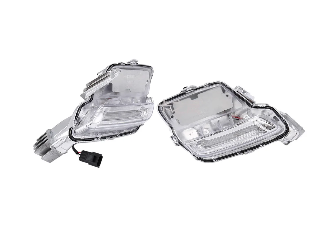 

Applicable To XC60 Fog Lamp Daytime Running Lamp Front Bar Lamp 31364330 31364331