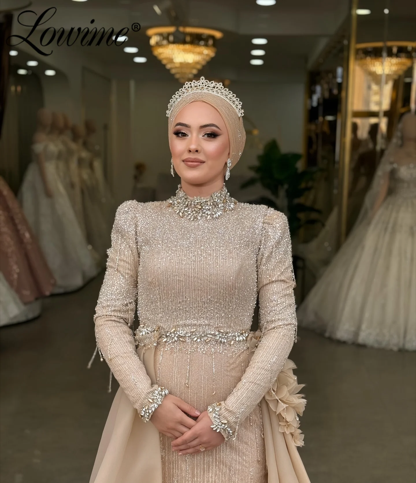 فساتين حفلات الشمبانيا المخصصة في المملكة العربية السعودية مع تنورة علوية من الكريستال اللامع لحفلات الزفاف فستان سهرة للاستقبال الثاني #2