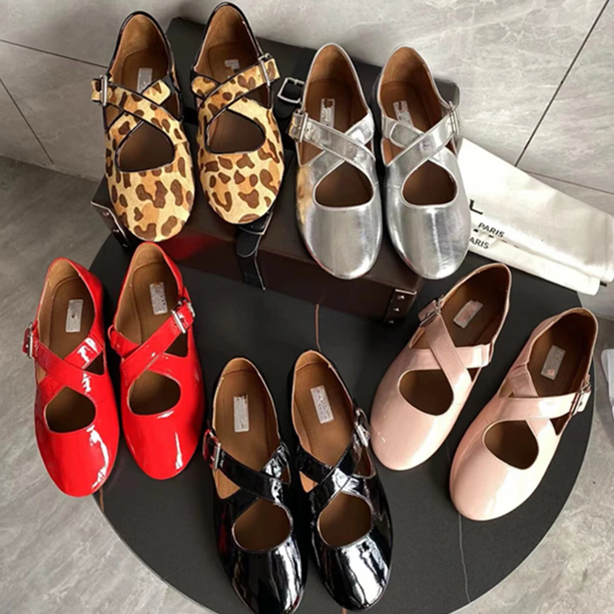 

Withered Retro Cross Leather Mary Jane Shoes Women Slip-On Flat Shoes Loafers Women French Fashion Blogger Minimalist Leopard