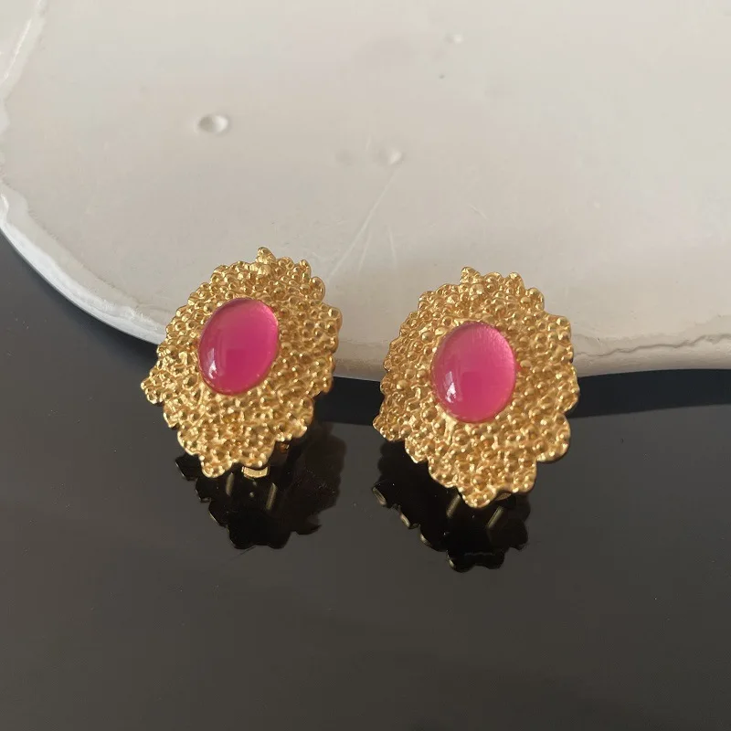 Vintage Lava Texture Gold Clip On Earrings Oval Pink Resin Stone Middle Ancient Style Women Non Pierced Jewelry