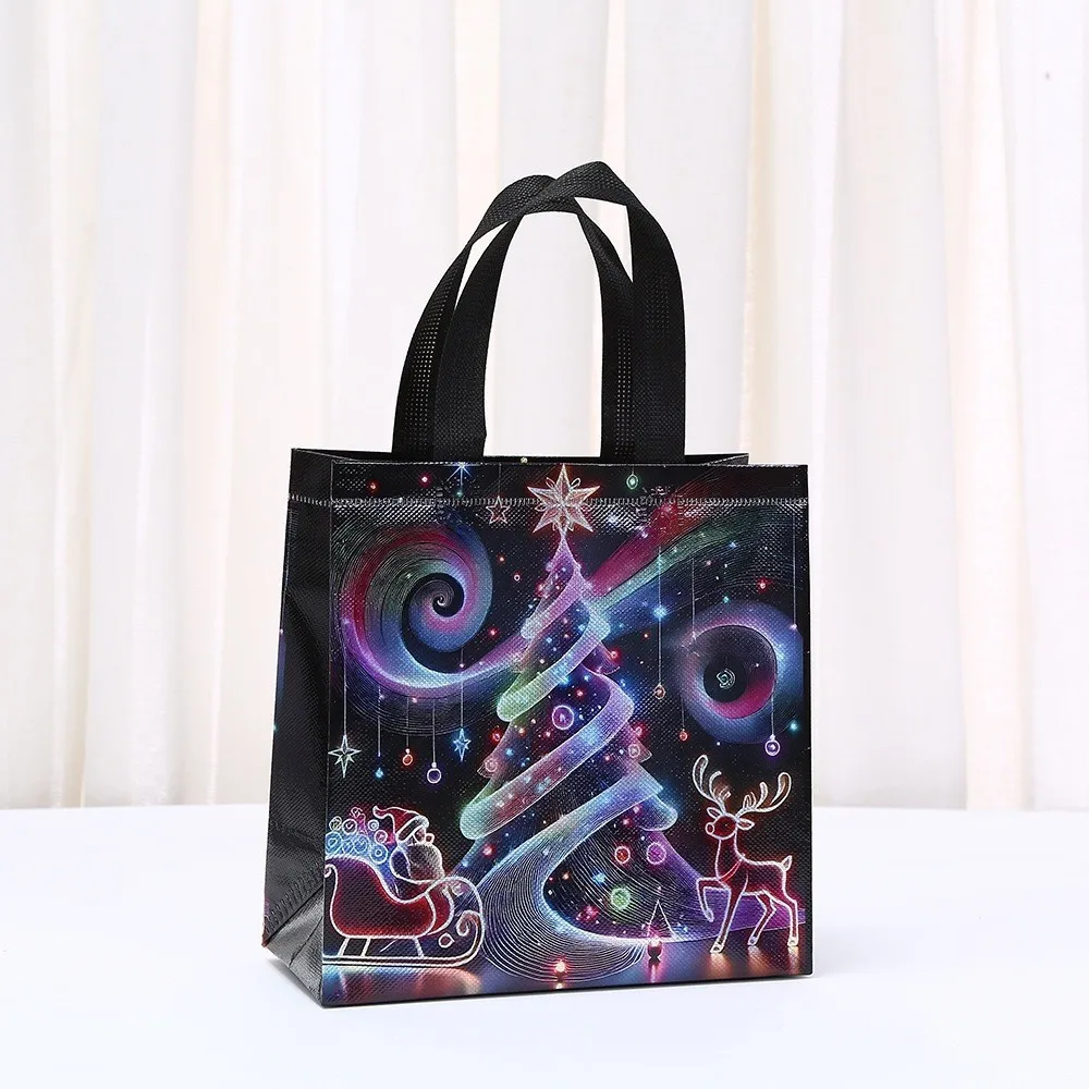 حقيبة هدايا عيد الميلاد غير المنسوجة الكرتون سانتا ثلج حمل الحقائب كيس تغليف الحلوى حقيبة تسوق مقاومة للماء أكياس هدايا عيد الميلاد السنة الجديدة