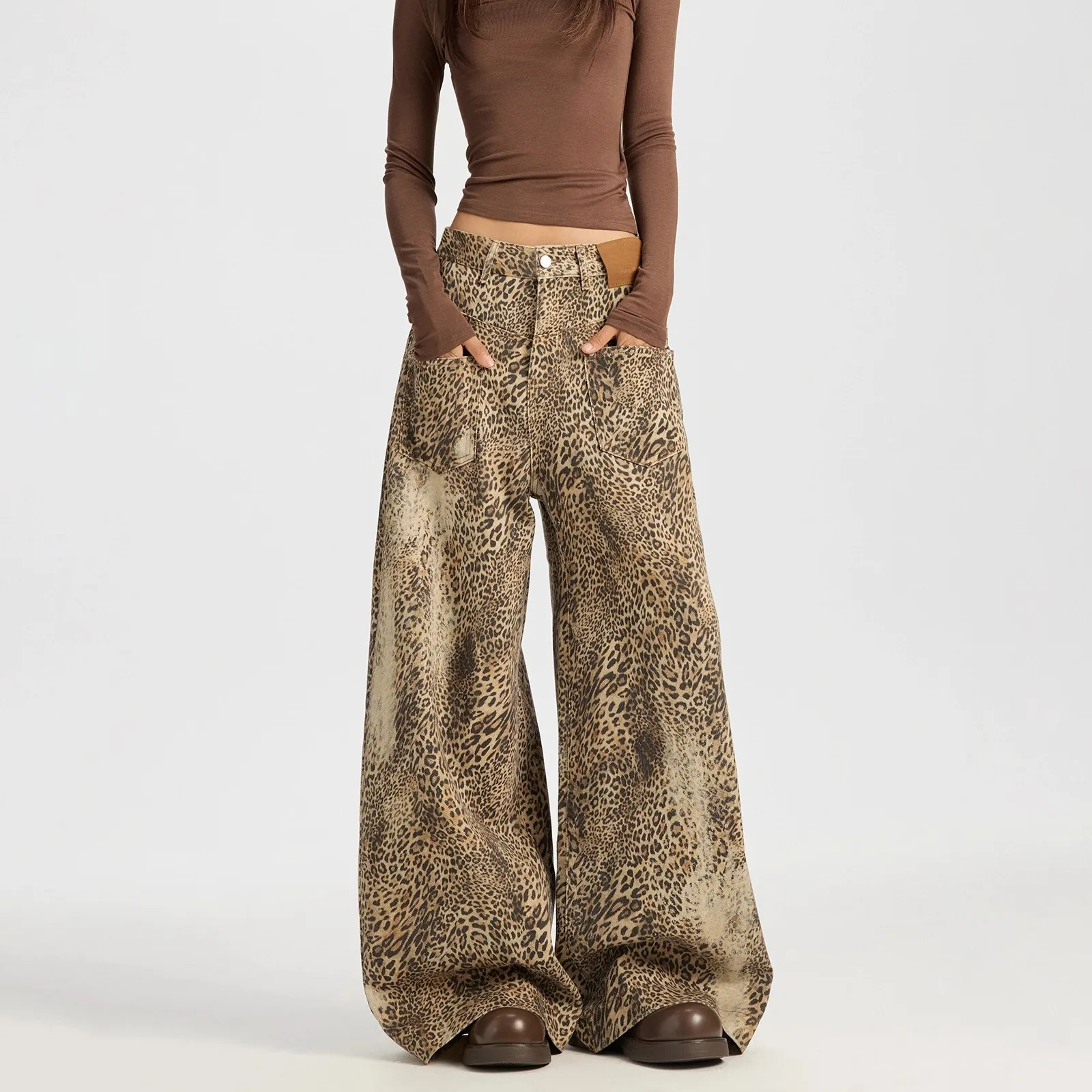 فضفاض واسعة الساق الجينز النساء عالية الخصر الرجعية ليوبارد طباعة مستقيم الجينز شارع العليا الشارع الشهير Y2k خمر سراويل جينز #1