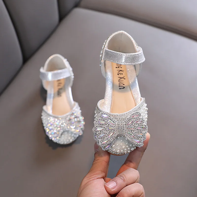 Little Girl Sequin Sandals Summer New Rhinestone Bow Princess Sandals Fashion Bling Kids Wedding Soft Flat Sandals Size 21-36