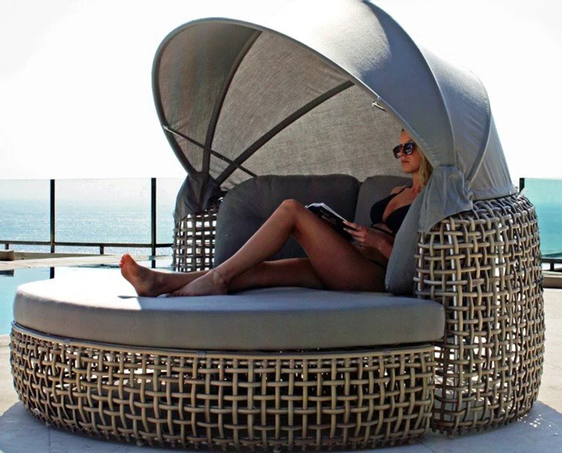 Popular Lounge Chair Hotel Beach Daybed Poolside Chair Aluminum Frame Sunbed Wicker Rattan Outdoor Daybed