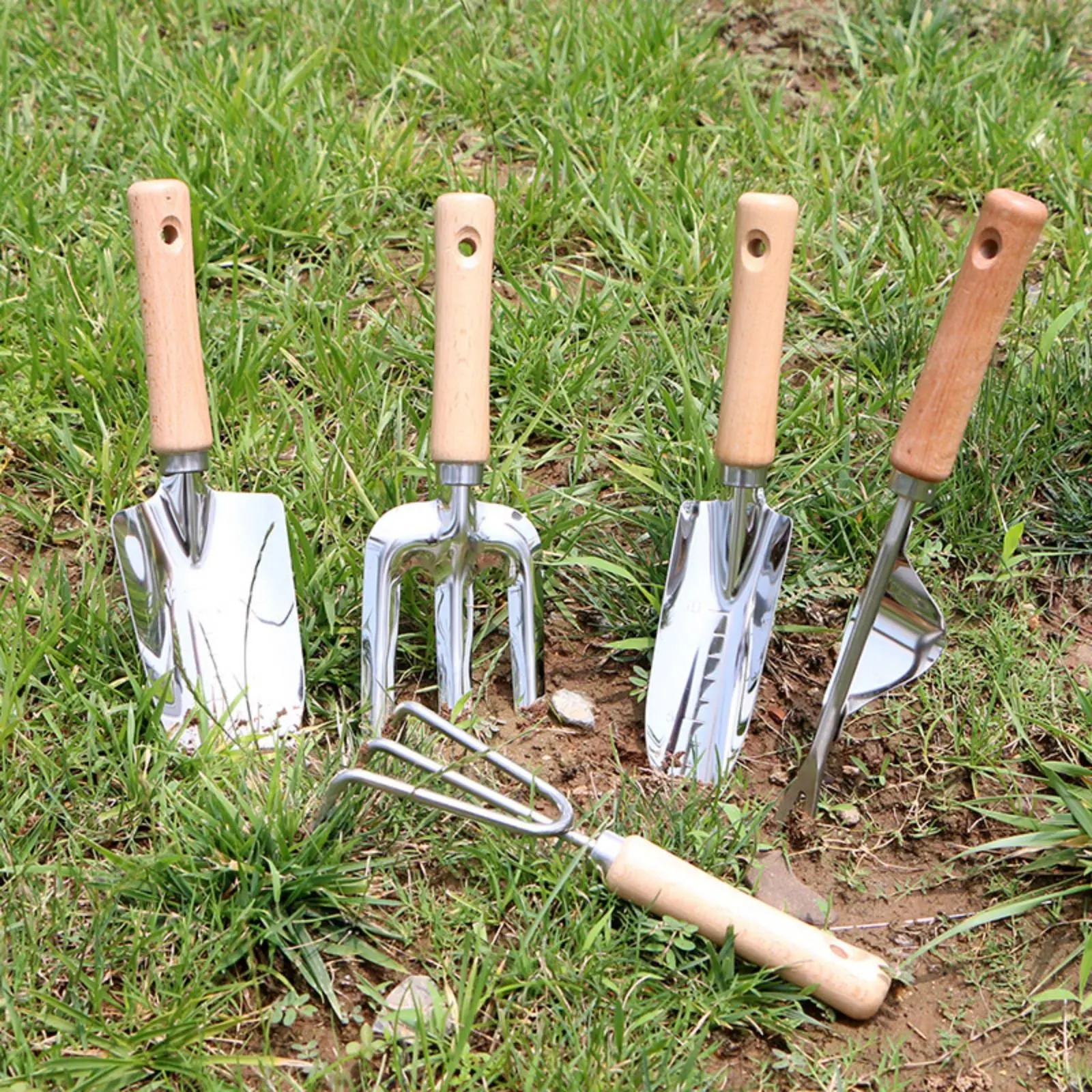 Set Peralatan Berkebun Set Per - Heavy Equipment Storage Yard ulasan dan harga